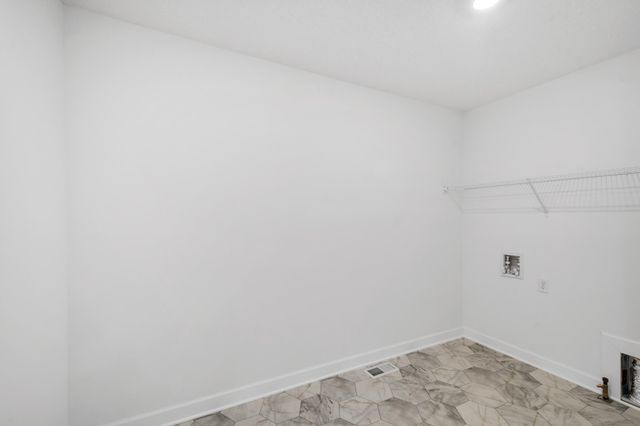 7528 Lotus Lane, Lino Lakes, MN 55038