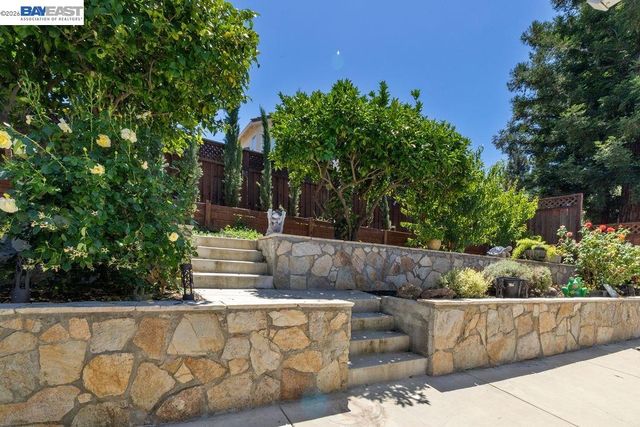 1630 Mount Silliman Way, Antioch, CA 94531