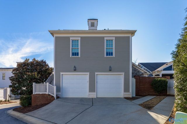 32 Hillcrest Avenue B, Huntsville, AL 35806