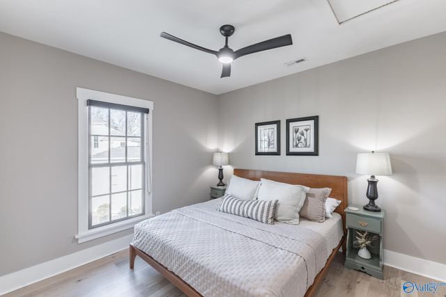 32 Hillcrest Avenue B, Huntsville, AL 35806