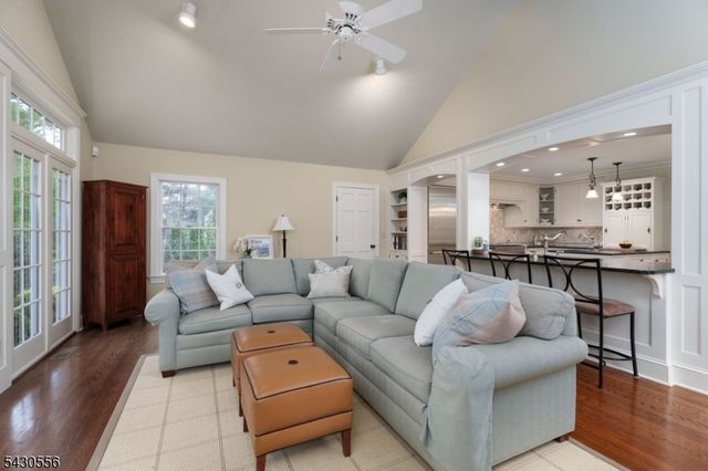 347 Mountain View Rd, Montgomery Twp., NJ 08540