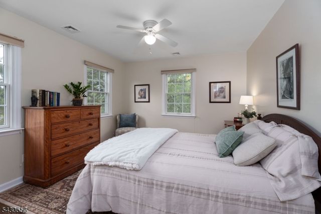 347 Mountain View Rd, Montgomery Twp., NJ 08540
