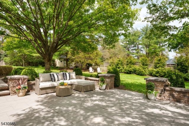 347 Mountain View Rd, Montgomery Twp., NJ 08540