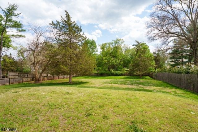 347 Mountain View Rd, Montgomery Twp., NJ 08540