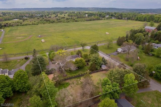 347 Mountain View Rd, Montgomery Twp., NJ 08540