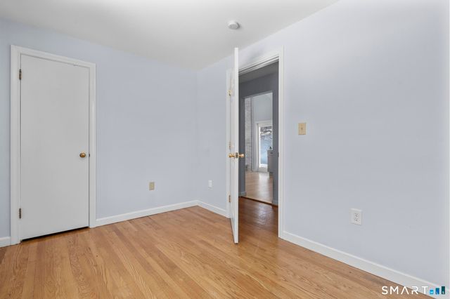 338 Kenwood Avenue, Hamden, CT 06518