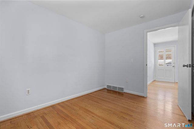 338 Kenwood Avenue, Hamden, CT 06518