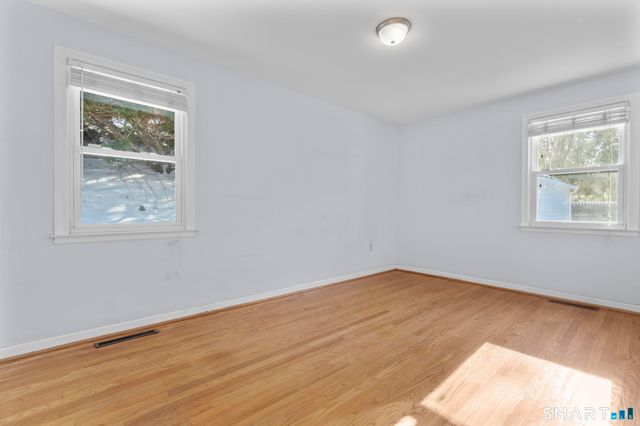 338 Kenwood Avenue, Hamden, CT 06518