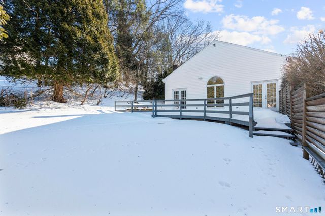 338 Kenwood Avenue, Hamden, CT 06518