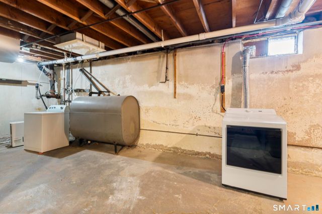 338 Kenwood Avenue, Hamden, CT 06518