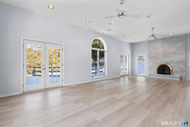 338 Kenwood Avenue, Hamden, CT 06518