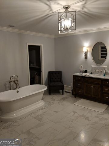 377 Old Club Road S, Macon, GA 31210