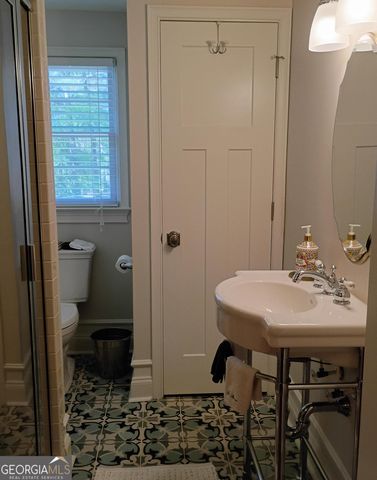 377 Old Club Road S, Macon, GA 31210