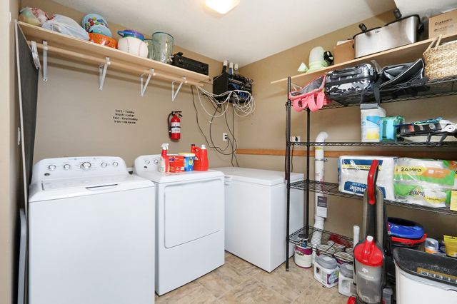 1308 Sunset Street, Polk City, IA 50226