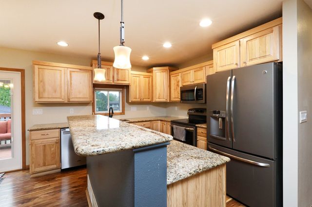 1308 Sunset Street, Polk City, IA 50226