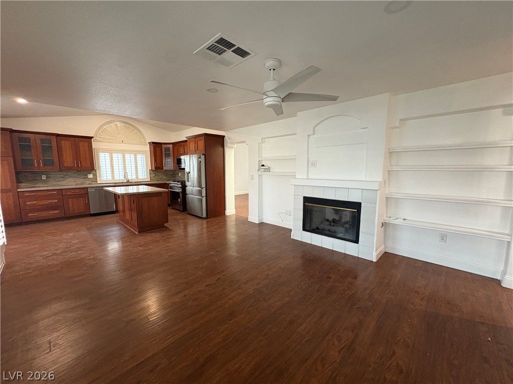 531 Drift Stone Avenue, Las Vegas, NV 89123 — photo 4