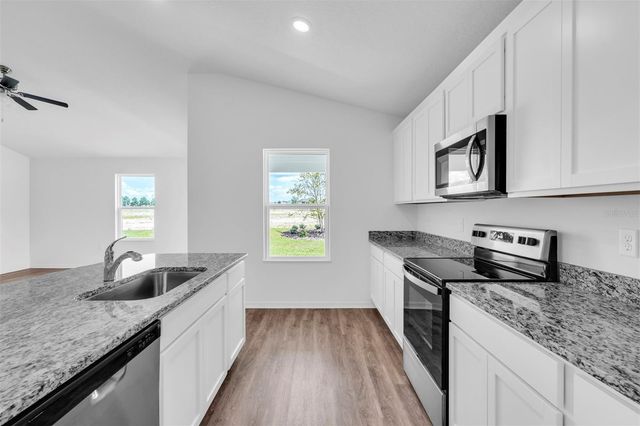 14192 SW 44TH COURT, Ocala, FL 34473