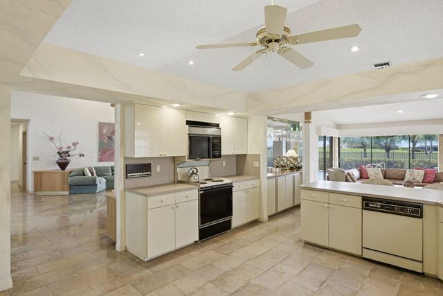 10330 Silver Lake Drive, Boca Raton, FL 33428