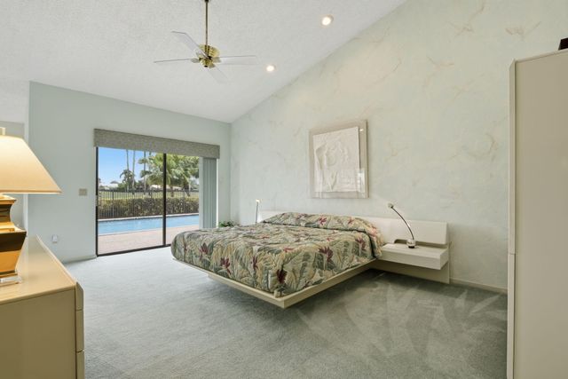 10330 Silver Lake Drive, Boca Raton, FL 33428