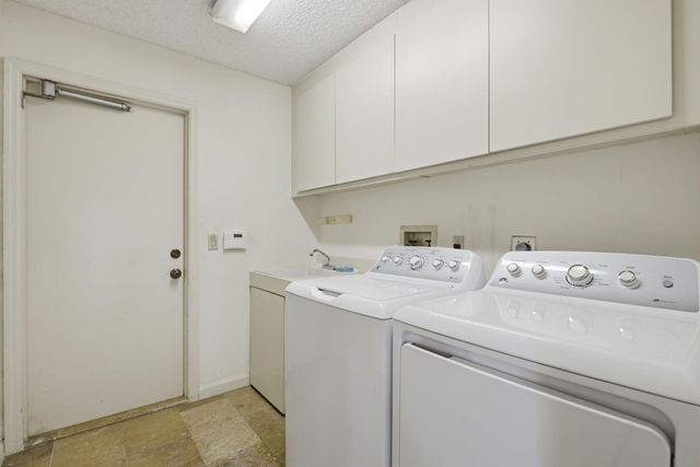 10330 Silver Lake Drive, Boca Raton, FL 33428