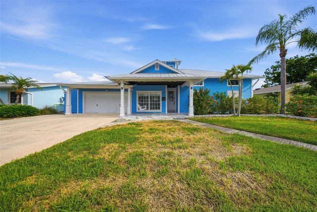 8722 PALISADES DRIVE, Tampa, FL 33615