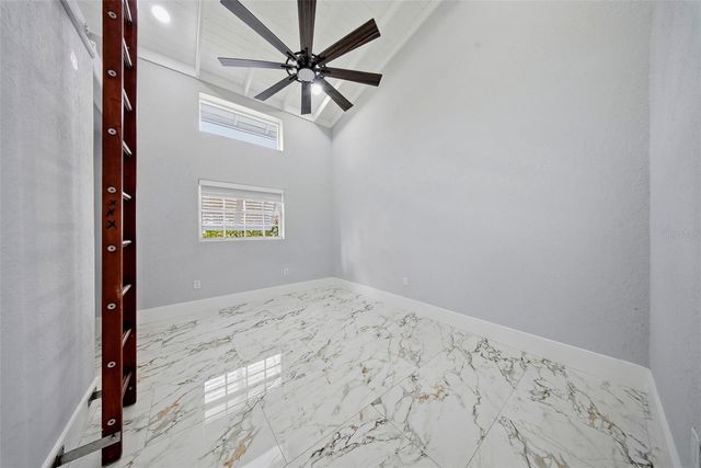 8722 PALISADES DRIVE, Tampa, FL 33615