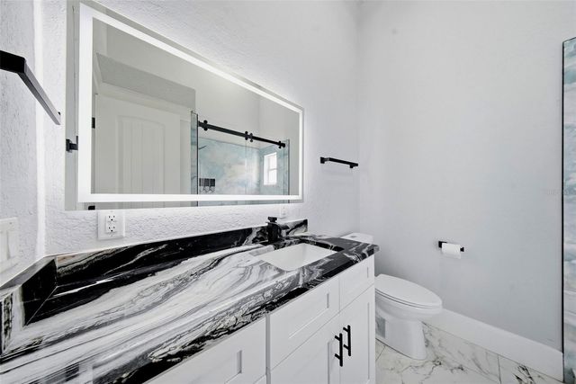 8722 PALISADES DRIVE, Tampa, FL 33615