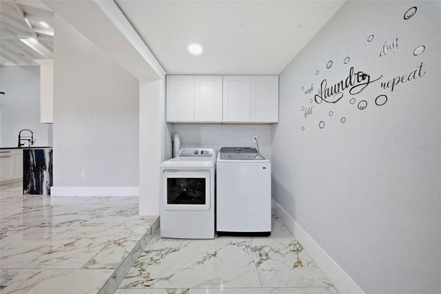 8722 PALISADES DRIVE, Tampa, FL 33615