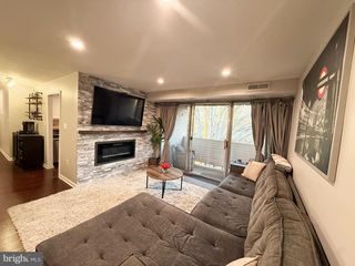 5616 BISMACH DR #204, Alexandria, VA 22312
