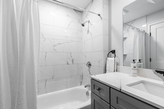 51 Harbor View Ave 2, Winthrop, MA 02152