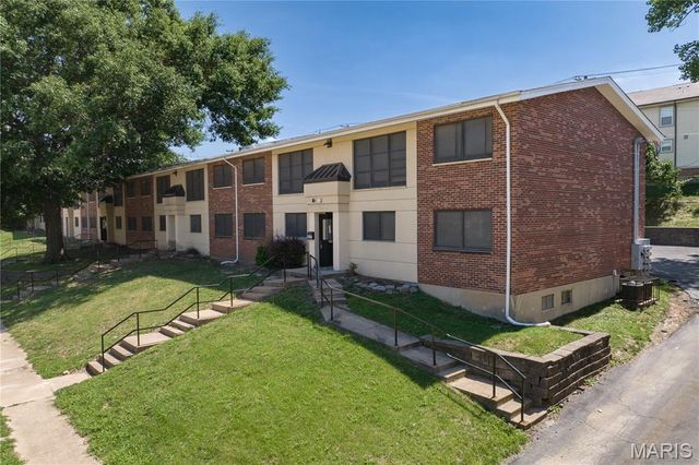 2600 Tyrell Drive, Jennings, MO 63136