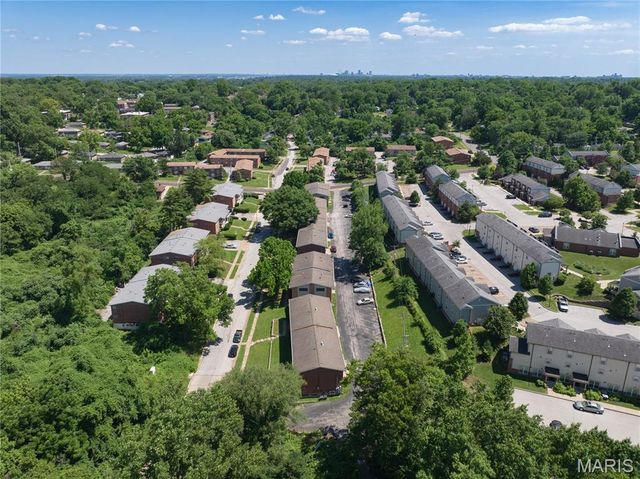 2600 Tyrell Drive, Jennings, MO 63136