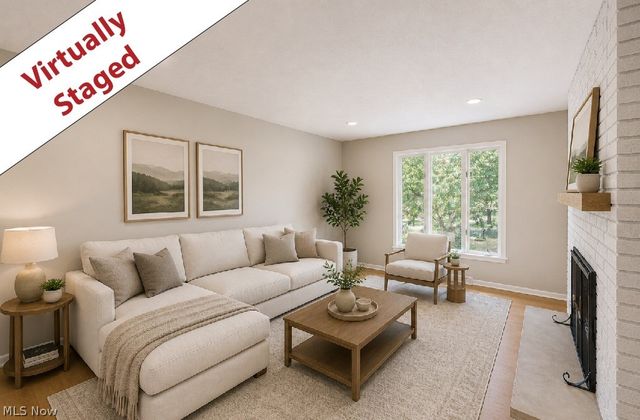 10635 Hickory Hill Court, Kirtland, OH 44094