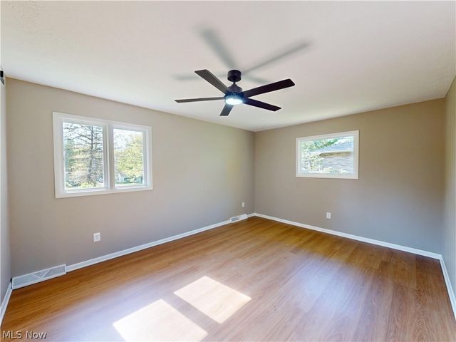 10635 Hickory Hill Court, Kirtland, OH 44094