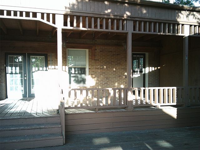 1007 N Center Street, Bonham, TX 75418