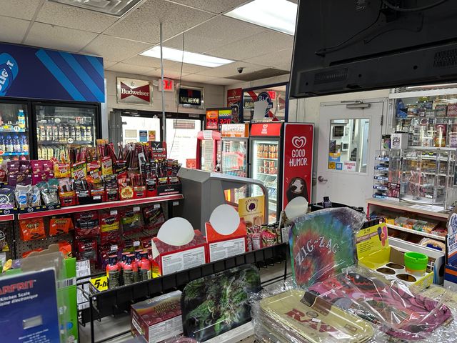 3116 E 9 Mile Road, Warren, MI 48091
