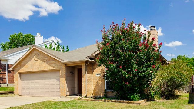 4921 Stirrup Way, Fort Worth, TX 76244