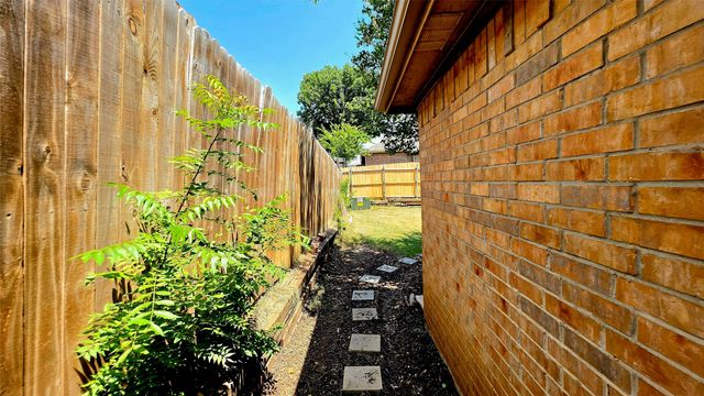 4921 Stirrup Way, Fort Worth, TX 76244