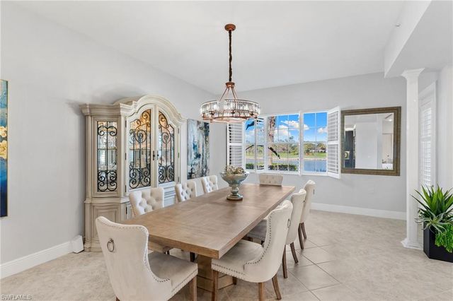 3695 Montreux LN # 8, Naples, FL 34114