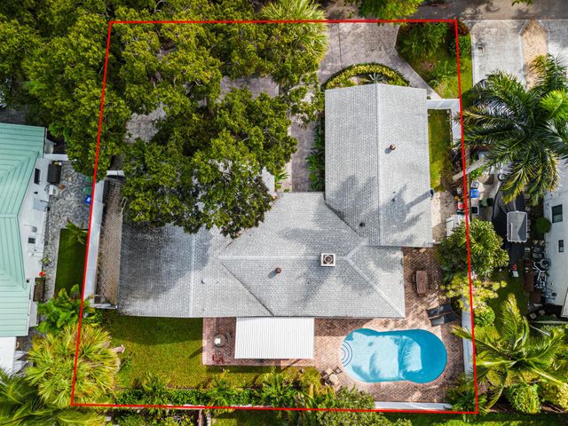 2421 SW 29th Way, Fort Lauderdale, FL 33312