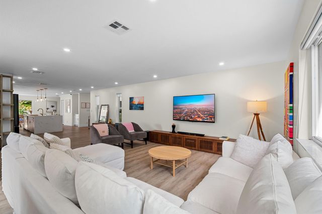 2421 SW 29th Way, Fort Lauderdale, FL 33312