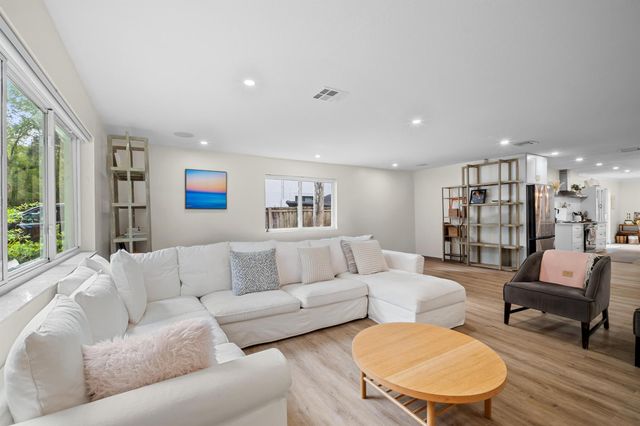 2421 SW 29th Way, Fort Lauderdale, FL 33312