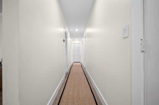 2421 SW 29th Way, Fort Lauderdale, FL 33312