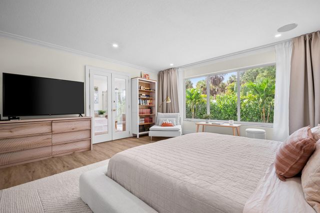 2421 SW 29th Way, Fort Lauderdale, FL 33312