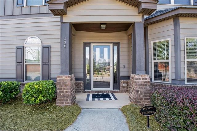 225 Silver Ridge Road, Covington, GA 30016