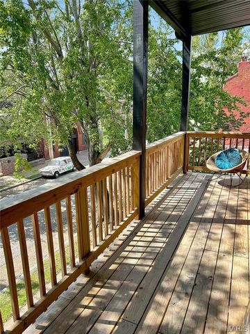 7227 Pennsylvania Avenue, St Louis, MO 63111