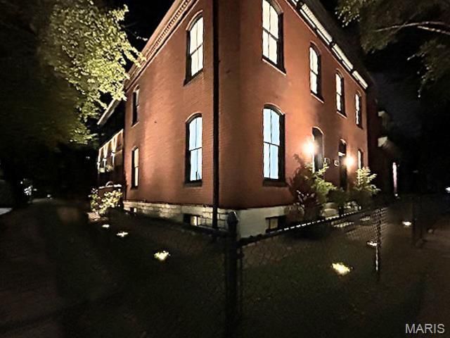 7227 Pennsylvania Avenue, St Louis, MO 63111