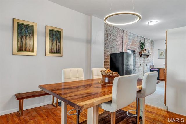 7227 Pennsylvania Avenue, St Louis, MO 63111