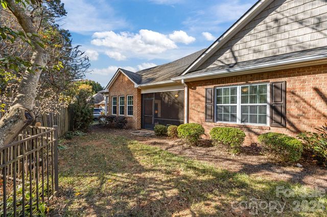 8657 Sonata Court, Denver, NC 28037