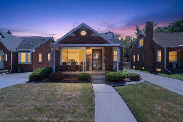 15640 Stricker Avenue, Eastpointe City, MI 48021